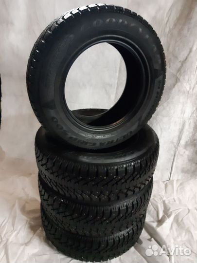 Goodyear UltraGrip 500 245/65 R17
