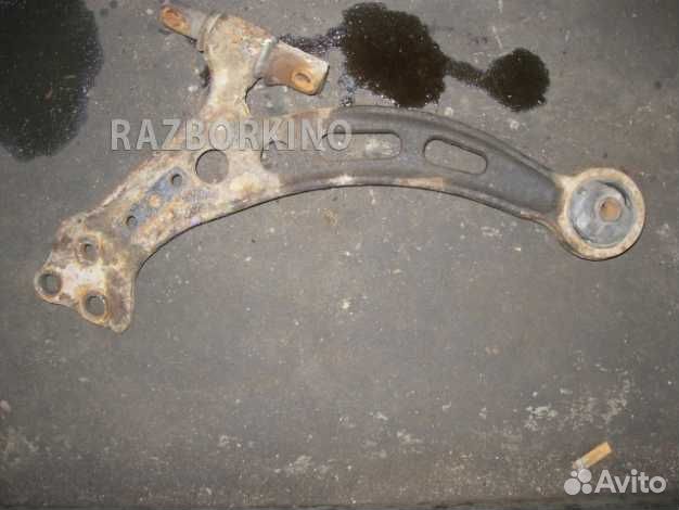 Рычаг передний левый нижний