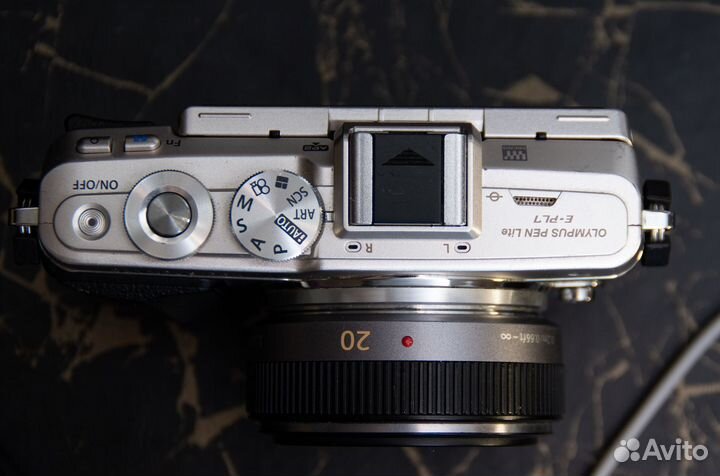 Olympus Pen E-PL7 body