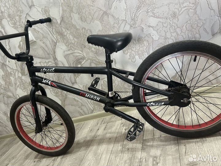 Трюковой велосипед bmx