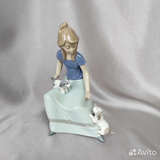 Nao Lladro Испания Валенсия фарфоровые статуэтки