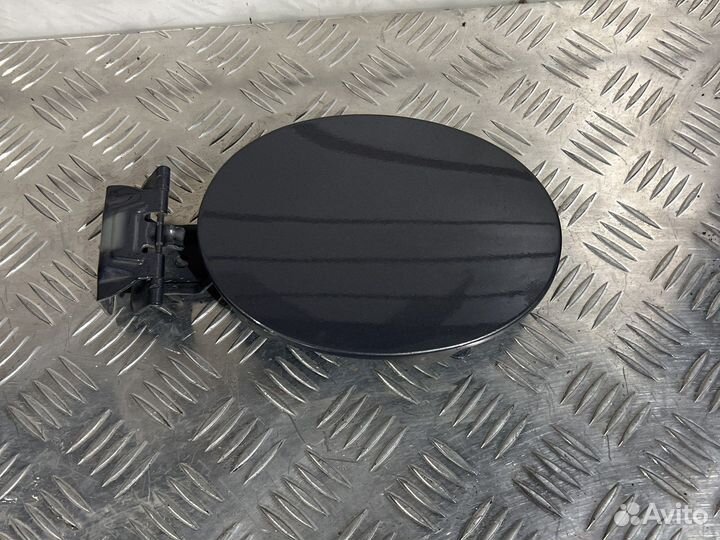 Лючок бензобака mazda 3 bk седан