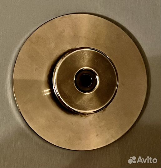 Sony. Стабилизатор