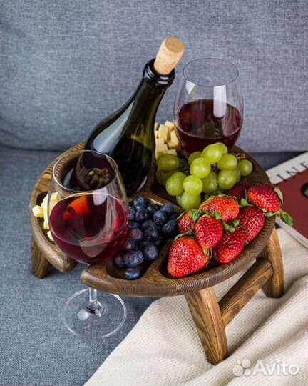 Винный столик Винница Столик для завтрака