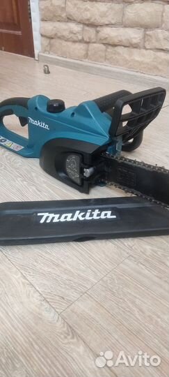 Пила Makita uc4020a