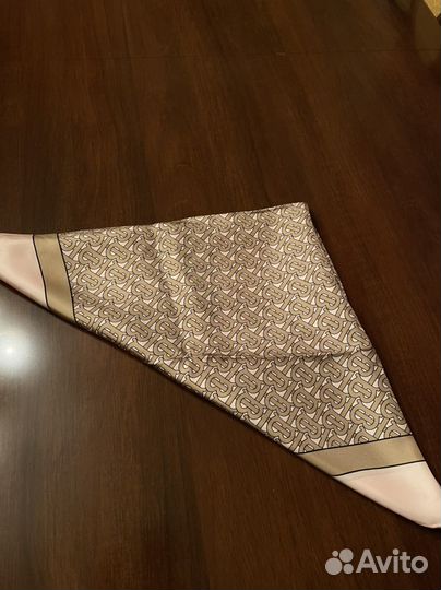 Шелковый платок burberry