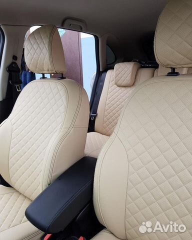 Чехлы из экокожи и алькантары на LADA Xray бежевые