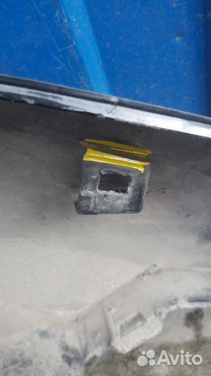 Накладка на крыло переднее левое