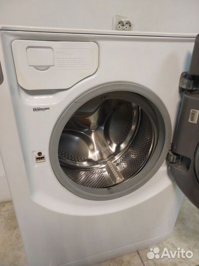 Стиральная машина hotpoint ariston aqualtis