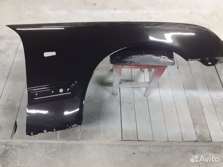 Крыло переднее mercedes