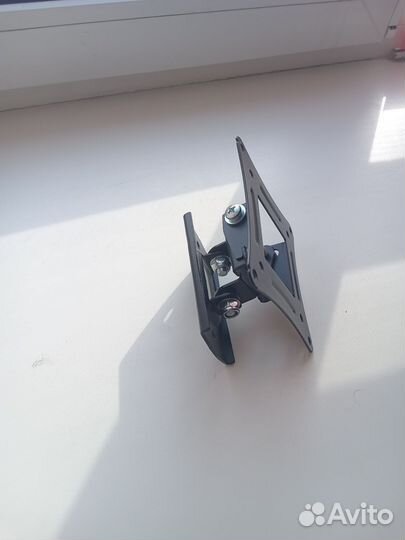 Кронштейн для монитора настенный