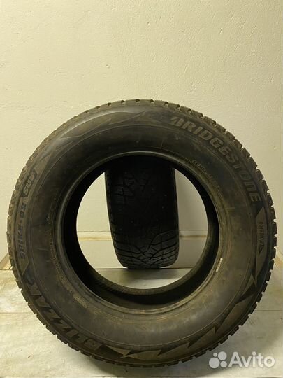 Bridgestone Blizzak Spike-02 SUV 285/60 R18 120T