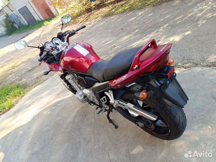 Suzuki bandit 1250S