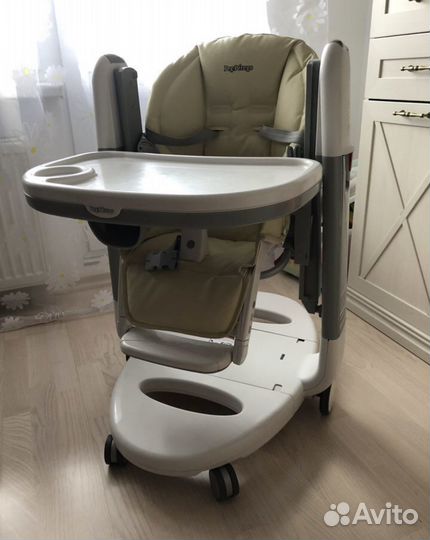 Стул для кормления Peg Perego Tatamia. Как новый