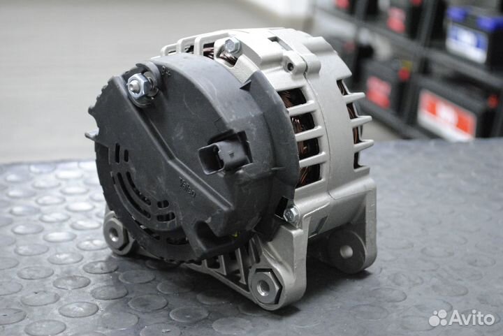 Генератор Renault Master, Trafic, Opel Movano 125А