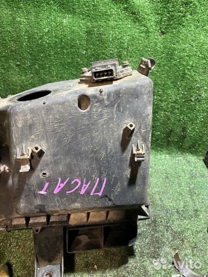 Корпус воздушного фильтра passat b5