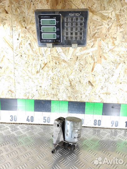 Кронштейн масляного фильтра Vito 1996-2003