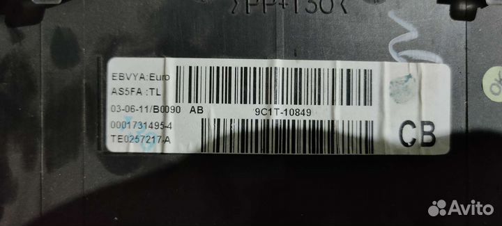 Панель приборов Ford Transit 2.2 2011 год