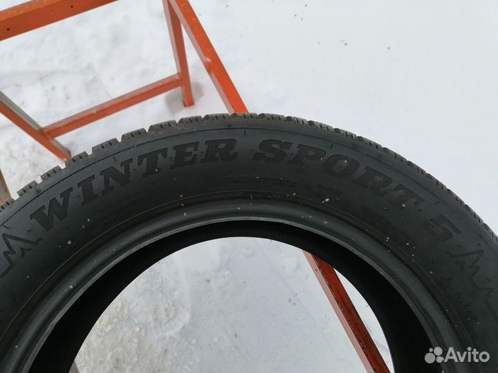 Dunlop Winter Sport 5 215/55 R16 94E