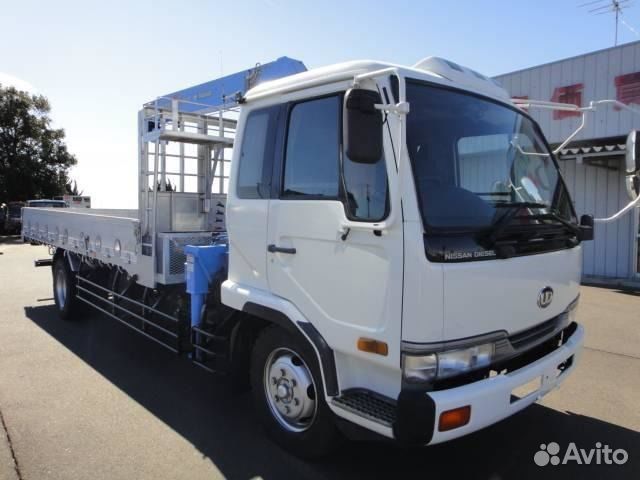 Nissan Diesel Condor манипулятор