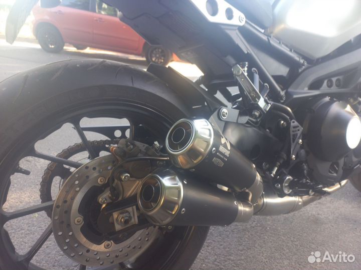 Yamaha XSR900