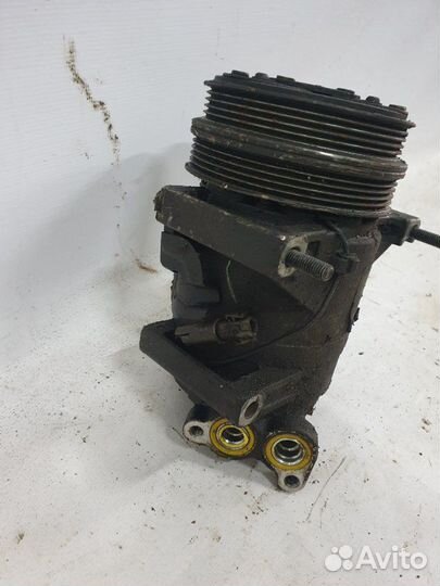 Компрессор кондиционера Volvo V50 B5244S 2008