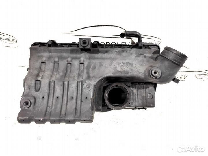 Корпус воздушного фильтра Golf Plus Volkswagen