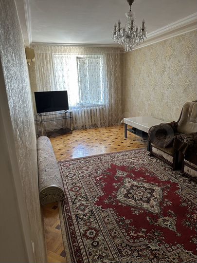2-к. квартира, 60 м², 4/6 эт.