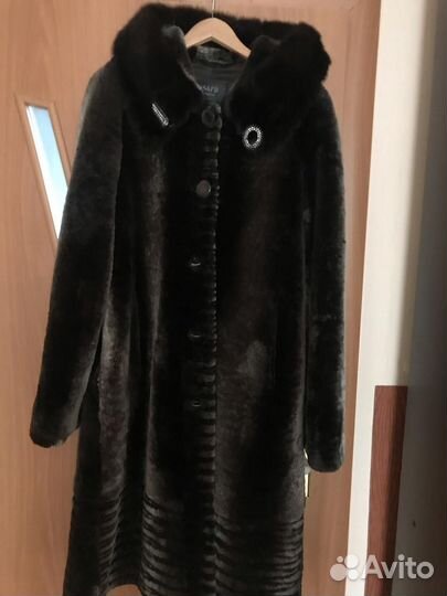 Шуба мутоновая бу 48 50р