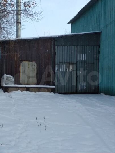 База с производственно-складскими, в центре