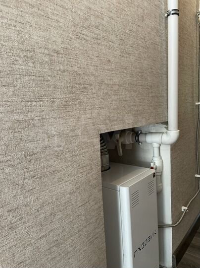 2-к. квартира, 56 м², 1/3 эт.