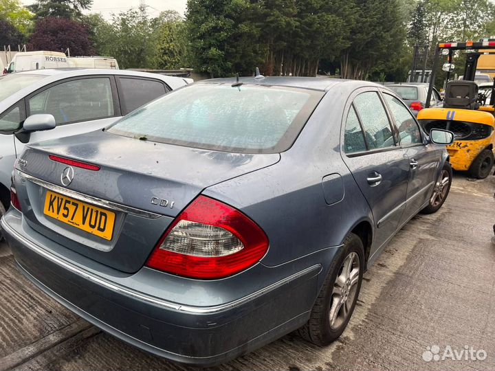 Разбор Mercedes W211