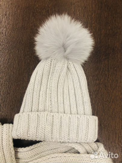 Шапка и шарф Capocubo