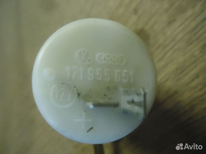 171955651 насос омывателя Volkswagen LT