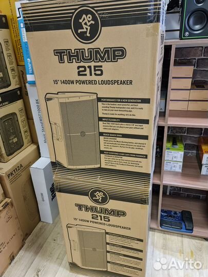 Mackie Thump215 активная акустическая система