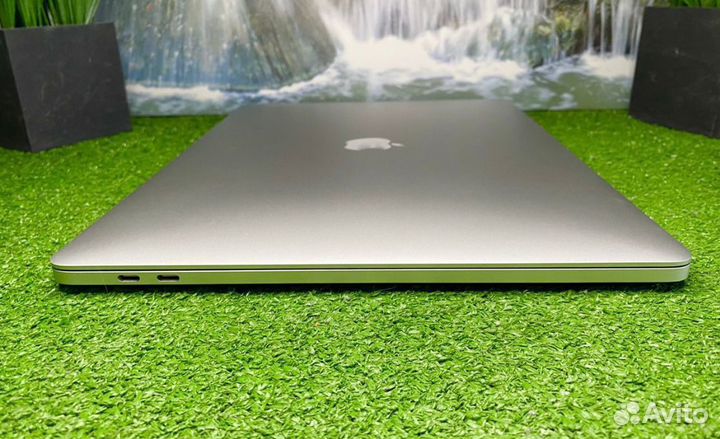 Apple MacBook Pro