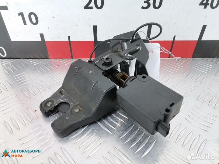 Замок багажника BMW 5 E39 2000 51248168892