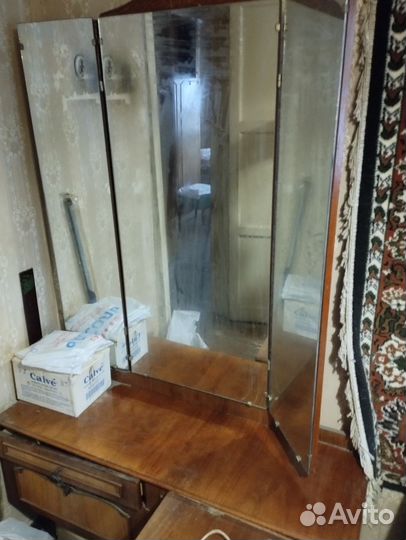 Трюмо + тумба