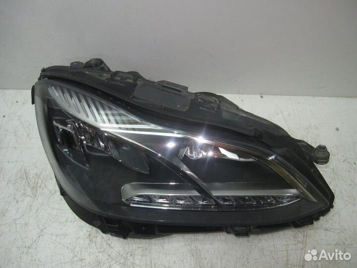 Фара передняя правая Mercedes-Benz E-Class W212