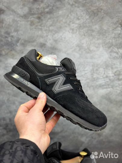 Кроссовки оптом