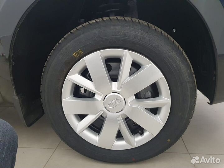 LADA Granta 1.6 МТ, 2023