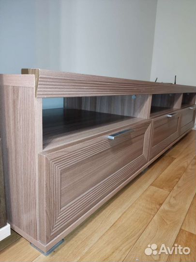 Тумба под тв