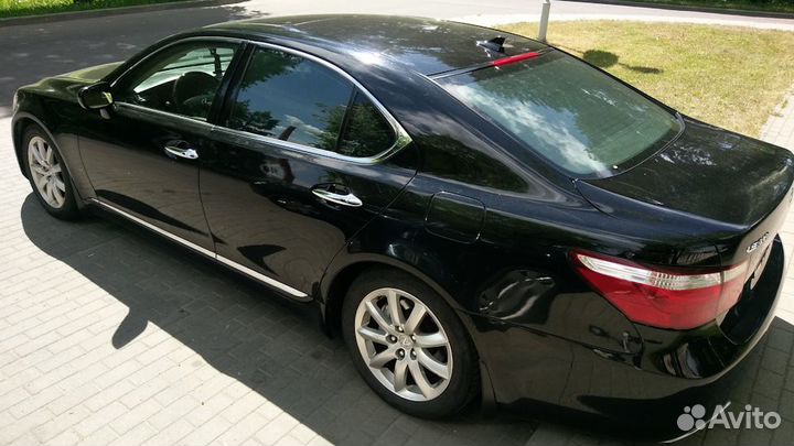 Стекло двери Lexus LS460 LS600