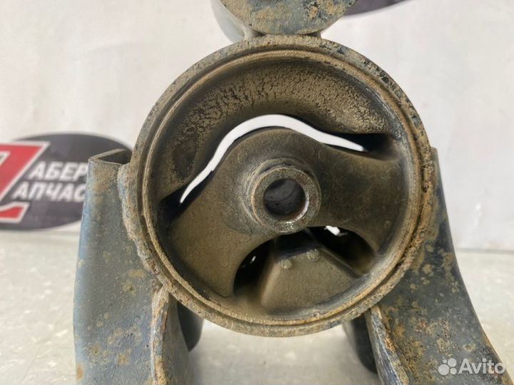 Подушка МКПП Kia Ceed ED 1.6 2007-2010