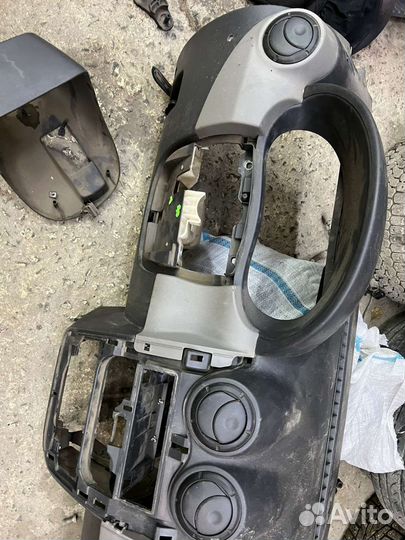 Торпеда на рено логан