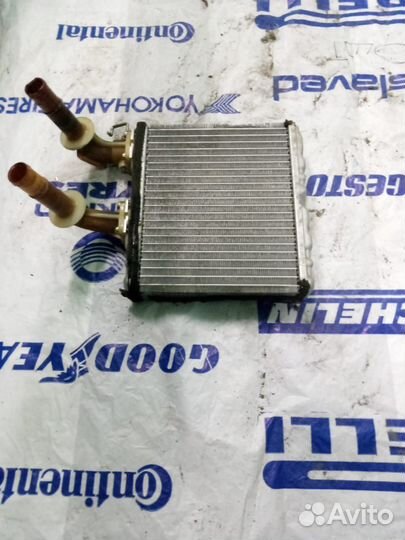 Радиатор отопления Nissan Almera N15