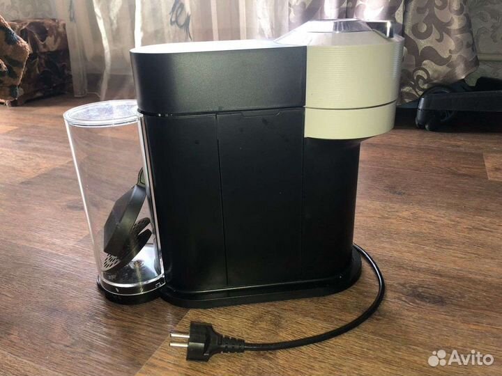 Кофемашина nespresso vertuo next gcv1