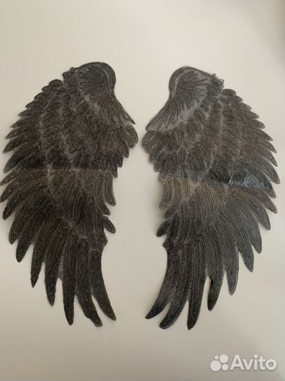 Клейкая аппликация 