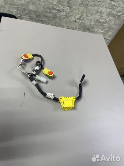 Жгут проводки руля Ауди Ку5 Q5 8R