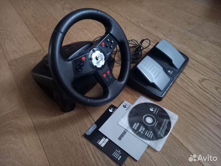 Руль с педалями Logitech Formula Vibration